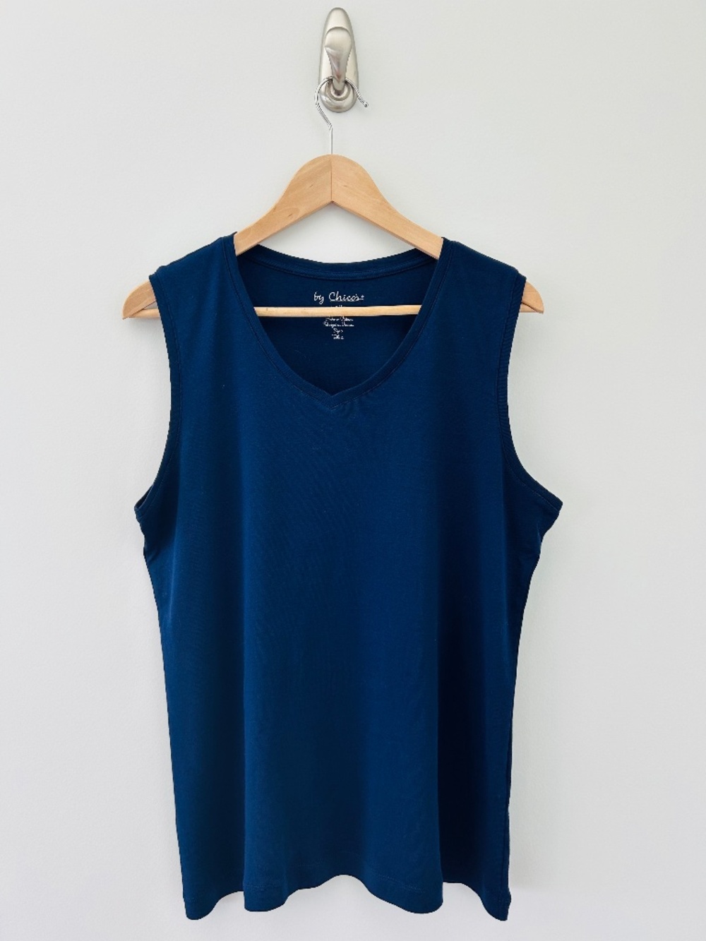 NWOT Chico's Raychel Basic Knit Tank in Navy Sz 2/L